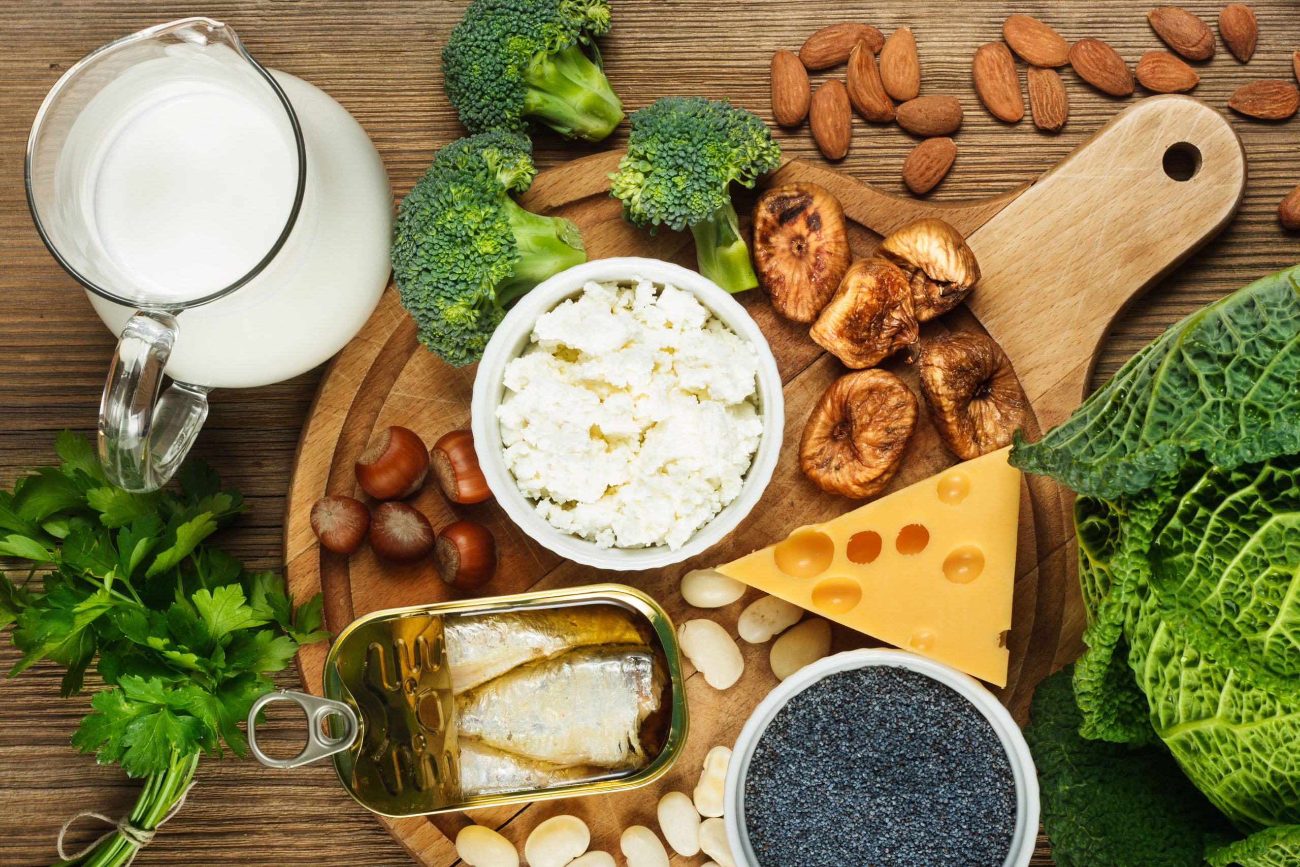 photo with foods rich in calcium
